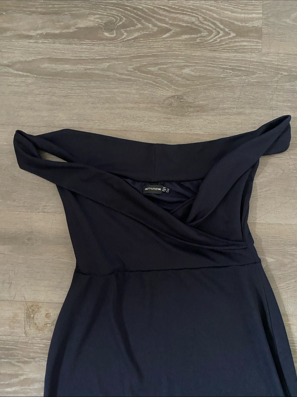 Pretty Little Thing Off-Shoulder Maxi Dress in Navy